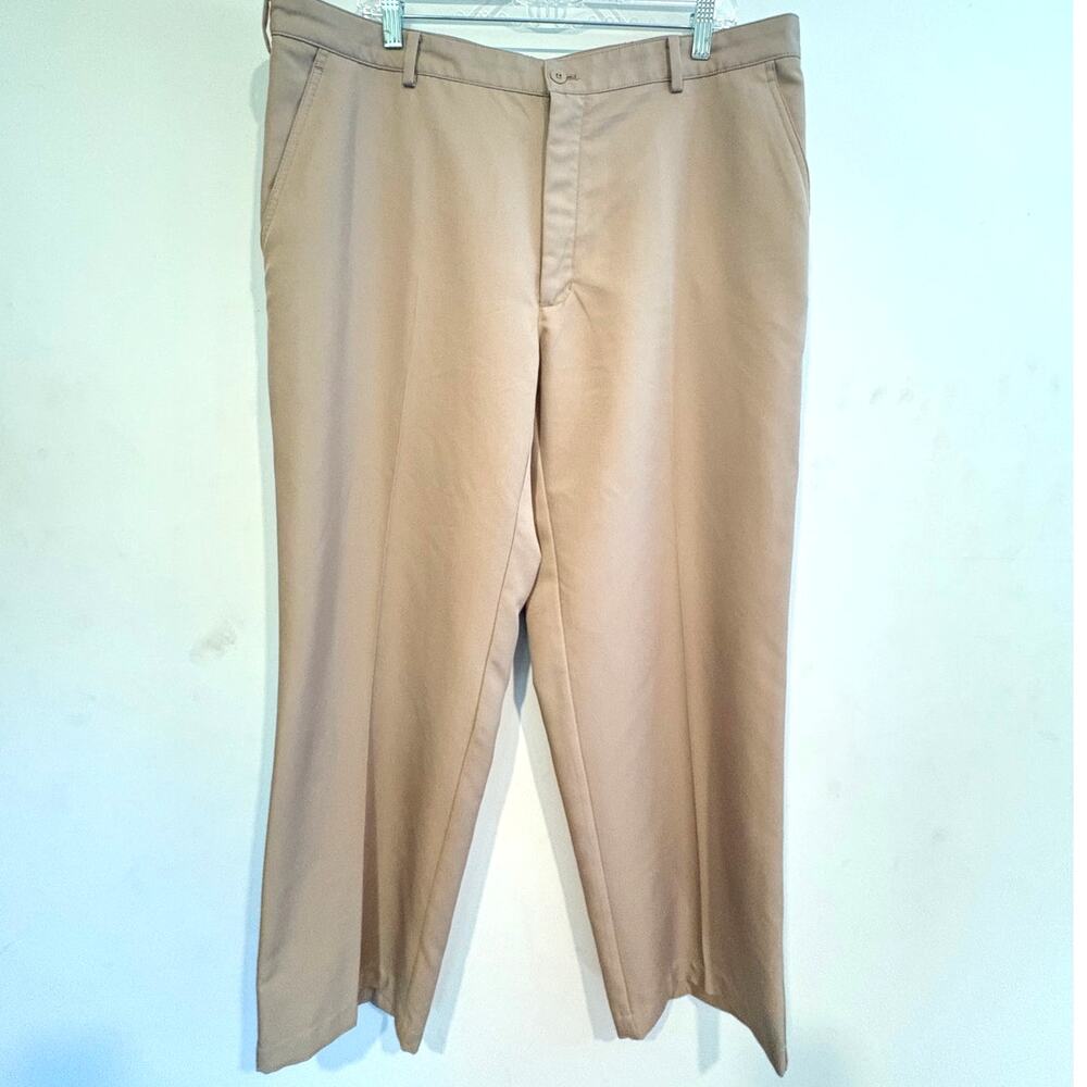 Men's Nike dress pants khaki color size 40/32